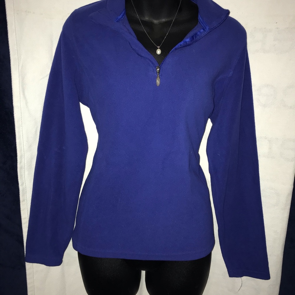Champion blue sweatshirt